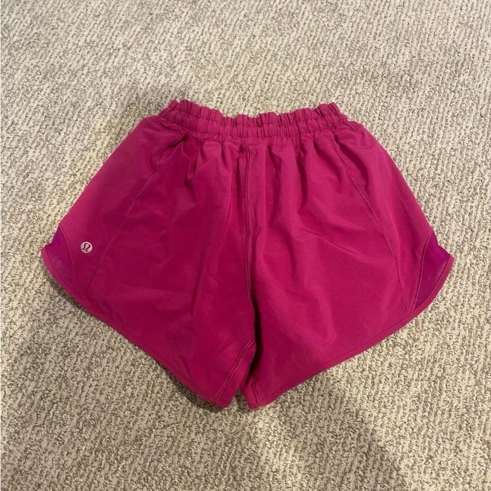 Lululemon Hotty Hot LR 4”